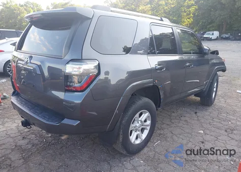 2022 Toyota 4Runner Sr5/Trd Sport/Trail/Sr5 Premium/Limited z USA, uszkodzony, nr VIN JTEEU5JR0N5275068